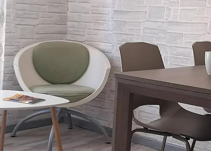 Aurora Guest House- Dimore Bolognesi 4*