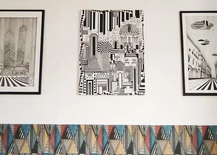 Aurora Guest House- Dimore Bolognesi 4* بولونيا