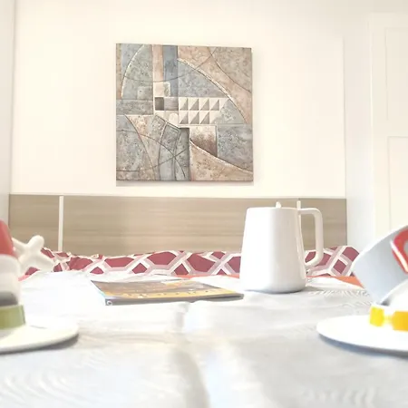 Aurora Guest House- Dimore Bolognesi 4* Bologna