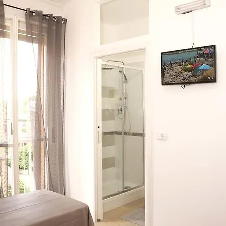 Konukevi Aurora Guest House- Dimore Bolognesi Bolonya