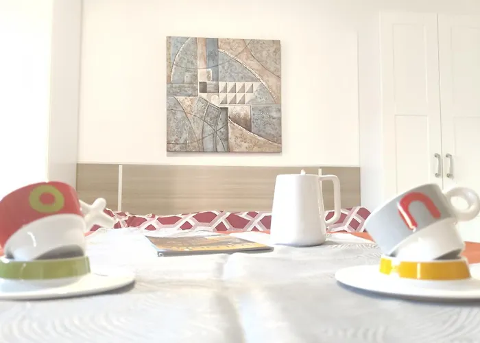 Aurora Guest House- Dimore Bolognesi 4* 볼로냐