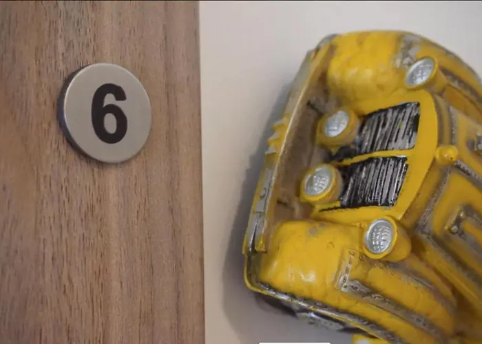 Aurora Guest House- Dimore Bolognesi Πανσιόν 4*