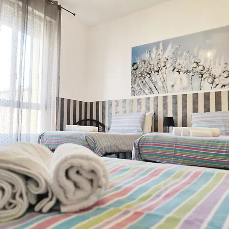 Aurora Guest House- Dimore Bolognesi 招待所 4*