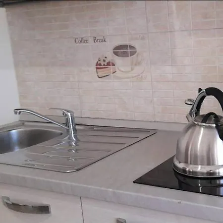 Aurora Guest House- Dimore Bolognesi 招待所 4*