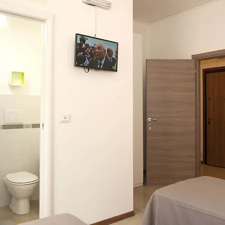 招待所 Aurora Guest House- Dimore Bolognesi 4*