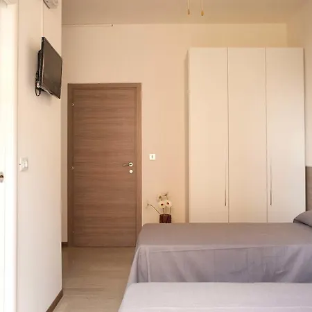 招待所 Aurora Guest House- Dimore Bolognesi 博洛尼亚
