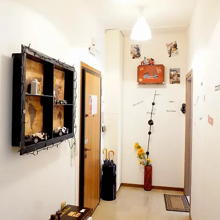 Aurora Guest House- Dimore Bolognesi 招待所 4*